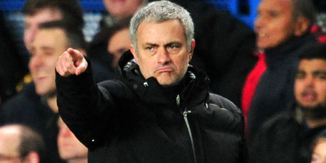 Mourinho: Ronaldo Pemain Terbaik Dalam 20 Tahun Terakhir 