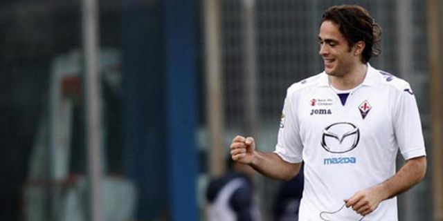 Matri Resmi Merapat ke Genoa