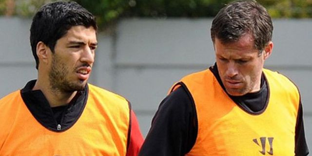 Carragher Kecewa Suarez Tinggalkan Liverpool