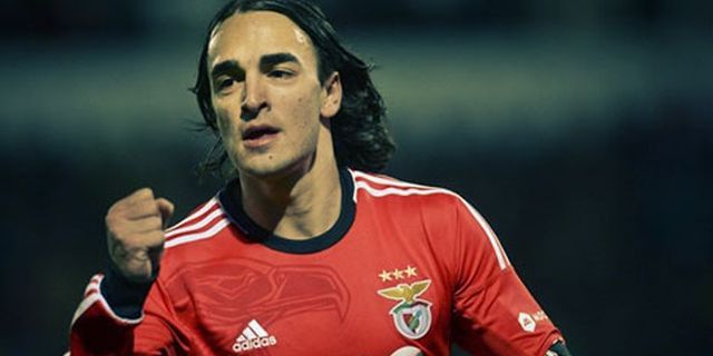 Kepergok di Bandara, Markovic Menuju Liverpool?