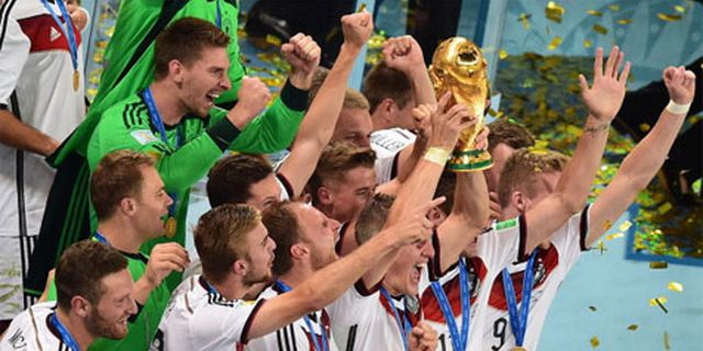 Ferdinand Ramalkan Dominasi Jerman di Sepakbola Dunia
