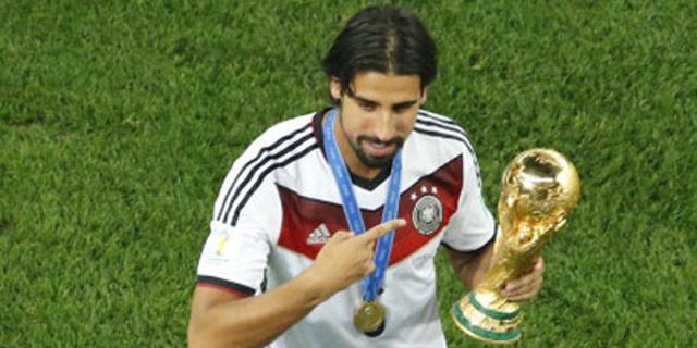 Madrid Diklaim Setuju Lego Khedira ke Arsenal 