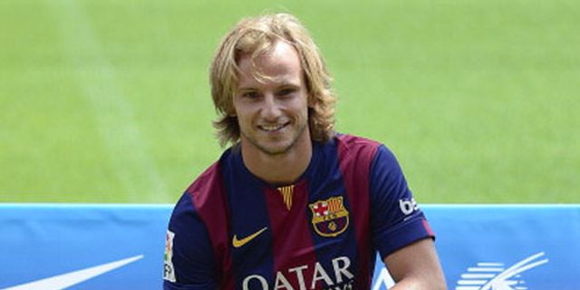 Rakitic: Saya Bukan Pengganti Xavi 