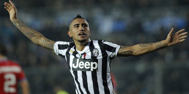 MU Hentikan Perburuan Arturo Vidal