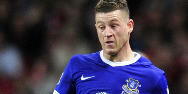Tak Cuma City; United, Chelsea dan, Liverpool Juga Antri Barkley Tak Cuma City; United, Chelsea dan, Liverpool Juga Antri Barkley
