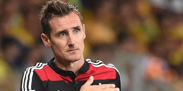 Klose Rencanakan Pensiun Tahun 2015