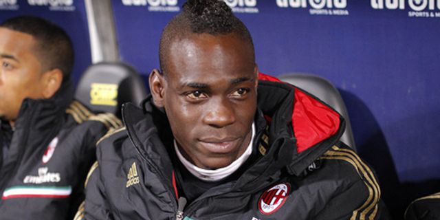 Kapten Milan atau Arsenal, Balotelli di Ambang Dua Pilihan Kapten Milan atau Arsenal, Balotelli di Ambang Dua Pilihan