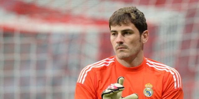 Kontrak 'Seumur Hidup' Buat Madrid Sulit Singkirkan Casillas Kontrak 'Seumur Hidup' Buat Madrid Sulit Singkirkan Casillas