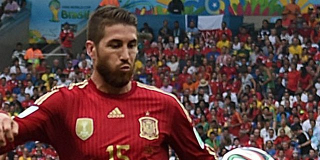 Sergio Ramos Iringi Sang Kakak Tempuh Hidup Baru 