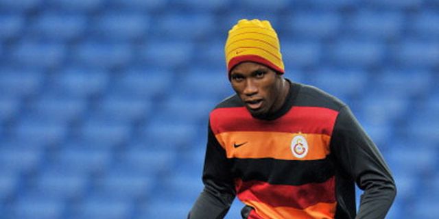 Negredo Tumbang, City Lirik Drogba 