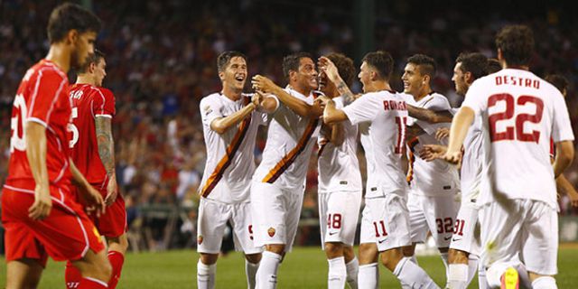 Galeri Foto: Liverpool 0-1 AS Roma