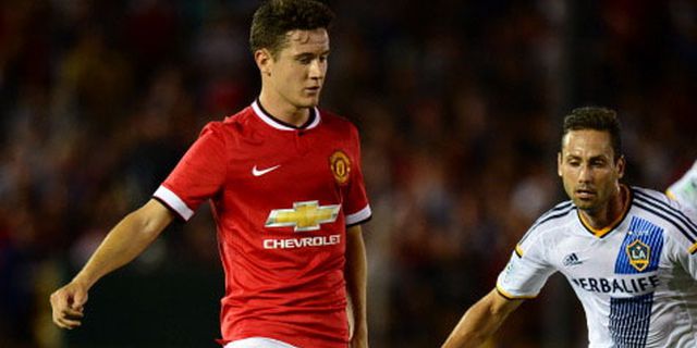 Herrera Mengaku Jiplak Gaya Iniesta Herrera Mengaku Jiplak Gaya Iniesta