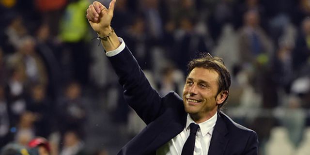 Minus Conte, Presiden Napoli Tetap Anggap Juve Kompetitif Minus Conte, Presiden Napoli Tetap Anggap Juve Kompetitif