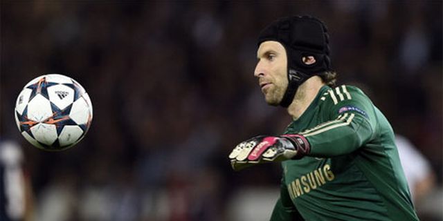 Peringatkan Mou, Cech Tak Mau Jadi yang Kedua 