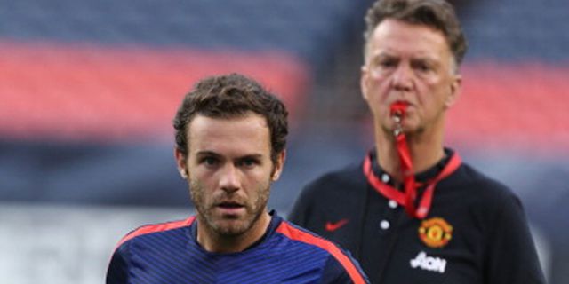 Mata Terkesan Dengan Kejujuran Van Gaal