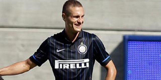 Vidic Girang Kalahkan Real Madrid