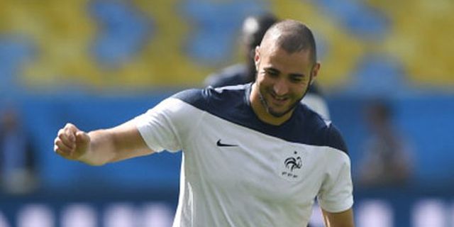 Bukan Tim Elit, Benzema Emoh ke Liverpool 