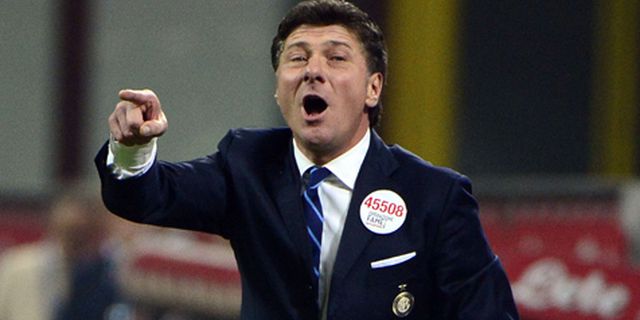 Mazzarri Bertekad Kembalikan Kejayaan Inter Mazzarri Bertekad Kembalikan Kejayaan Inter