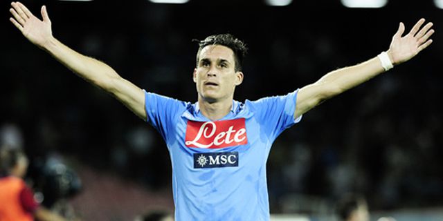 Benitez Usir Callejon dari Sesi Latihan Benitez Usir Callejon dari Sesi Latihan