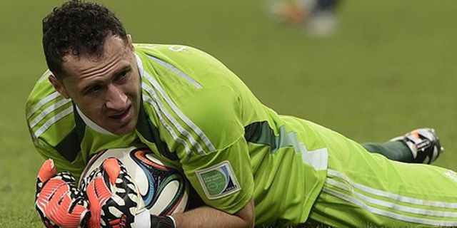 Ospina: Szczesny Kiper Berkualitas