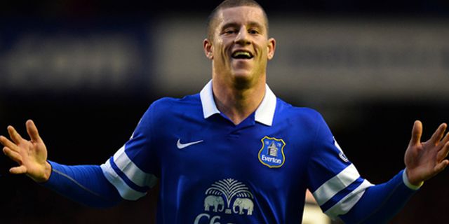 Everton Pertahankan Gelandang Masa Depan Inggris