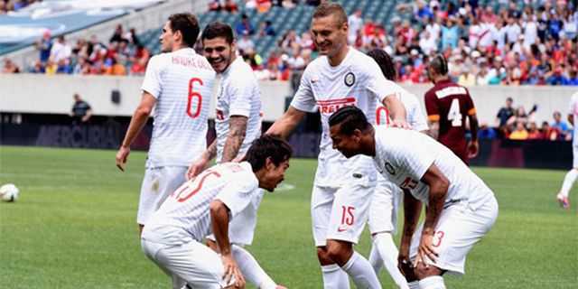 Gol Perdana Vidic Antar Inter Bekuk Roma Gol Perdana Vidic Antar Inter Bekuk Roma