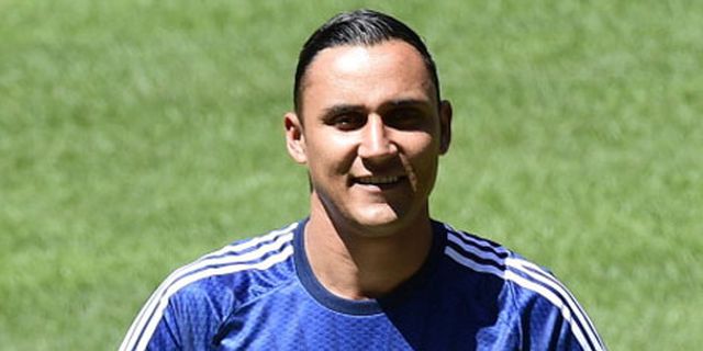 Navas Tiba, Madridista Terbelah 