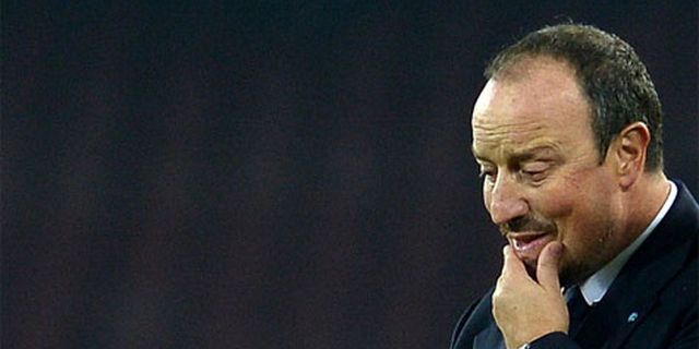 Lihat Bujet Belanja Barca, Benitez Minder 