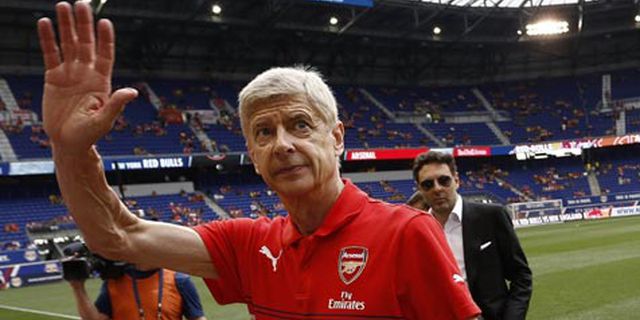 Wenger: United Tawar Vermaelen