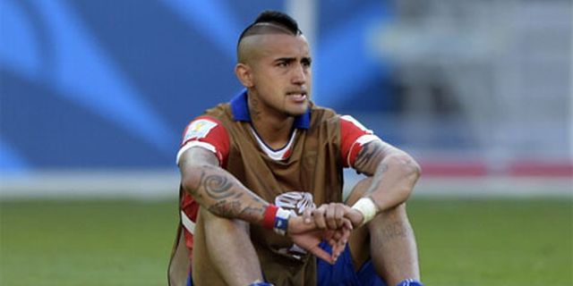 Tak Segera Tegaskan Keputusan, Vidal Dicerca di Italia 