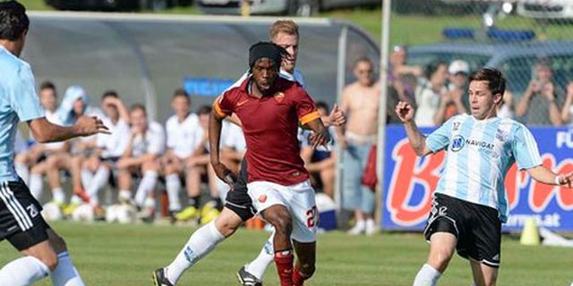 Roma Hajar Klub Lokal Austria Lima Gol