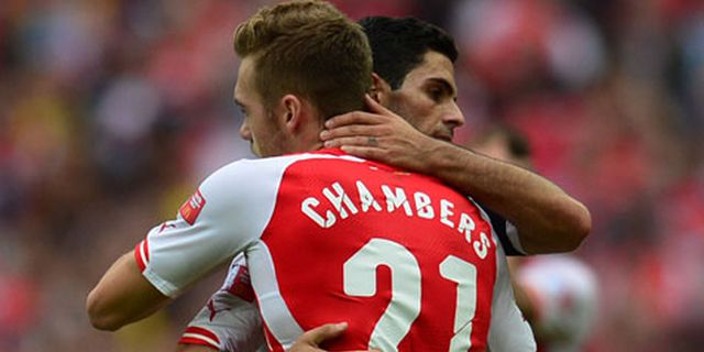 Hantam City, Calum Chambers Yakin Arsenal Sukses Musim Ini