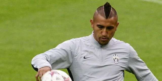 Pogba Ingin Vidal Bertahan di Juve