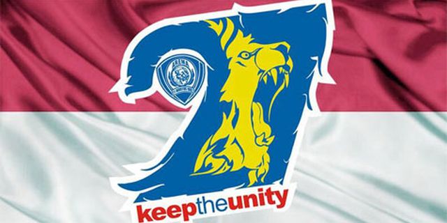 Hiburan 27 Jam Hingga Tradisi Lempar Tepung Biru di Ultah Arema