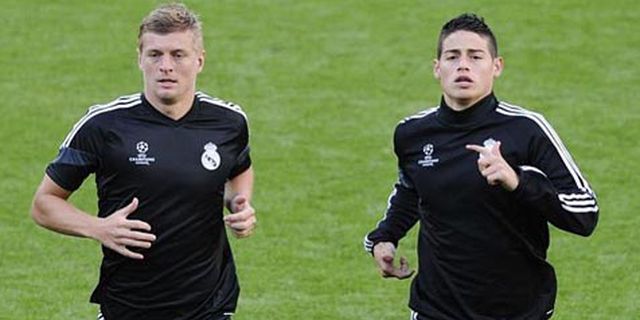 Ancelotti Pastikan Kroos dan James Akan Tampil Kontra Sevilla Ancelotti Pastikan Kroos dan James Akan Tampil Kontra Sevilla