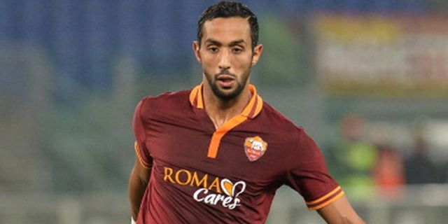 Buka Kemungkinan Lego Benatia, Direktur Roma Pasang Harga