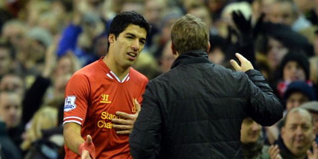 Houghton Sebut Liverpool Tak Akan Bisa Gantikan Suarez