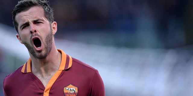 Pjanic Tolak Semua Tawaran Demi Scudetto Bersama Roma