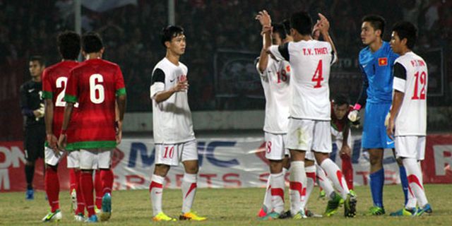 Review: Vietnam Persempit Peluang Timnas U-19