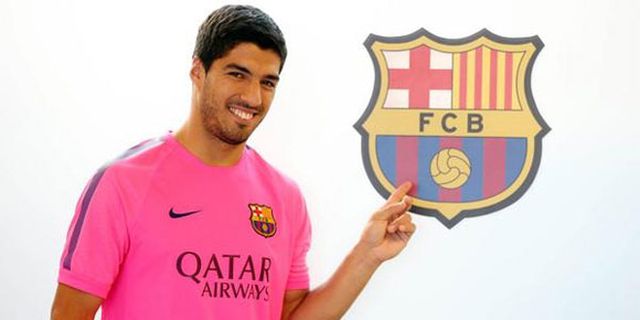 Galeri: Latihan Perdana Luis Suarez di Barcelona