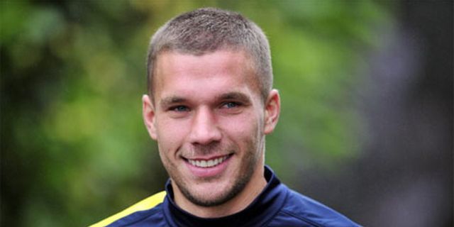 Arsenal Siap Berpisah dengan Podolski 