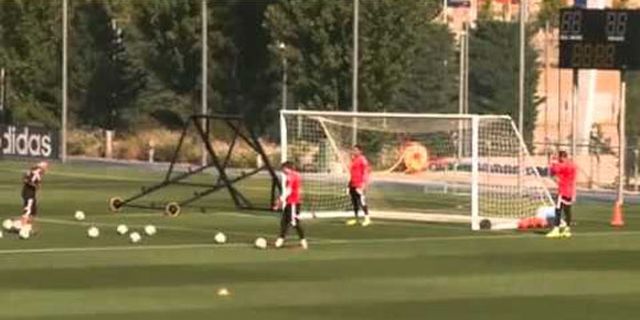 Video: 'Duel' Navas vs Casillas di Sesi Latihan Madrid 