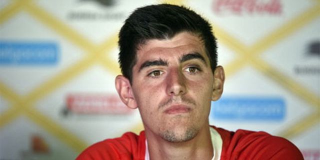 'Tatap Masa Depan, Mourinho Pilih Courtois' 