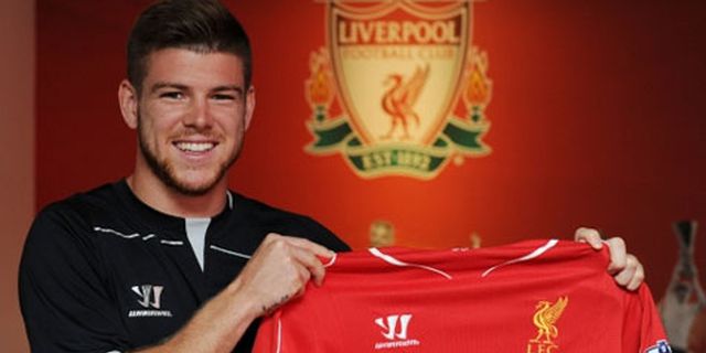 Liverpool Resmi Perkenalkan Moreno