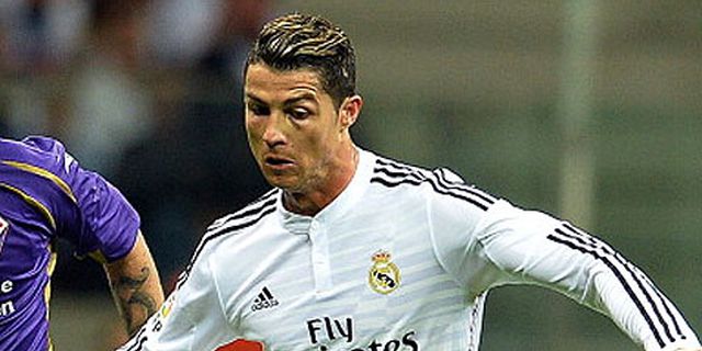 Cristiano Ronaldo Subur di Super Copa Espana 