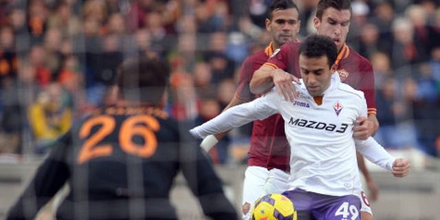 Lutut Bermasalah, Rossi Bisa Absen Lawan Roma