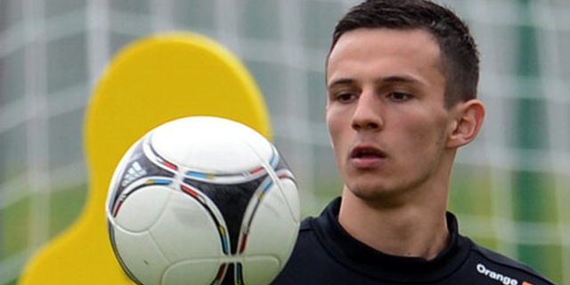 Winger Fiorentina Wolski Dalam Bidikan Bremen Winger Fiorentina Wolski Dalam Bidikan Bremen