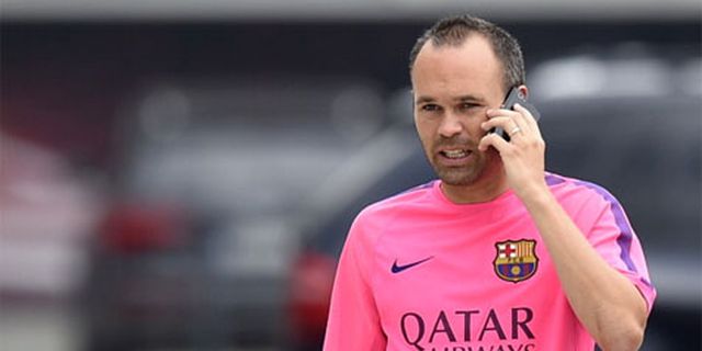 Iniesta Anggap Skuat Barca Komplit 