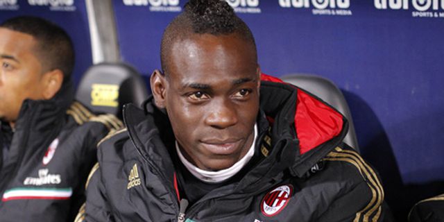 Jumat, Balotelli Tes Medis di Liverpool