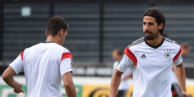 Benitez Impikan Kedatangan Khedira Benitez Impikan Kedatangan Khedira